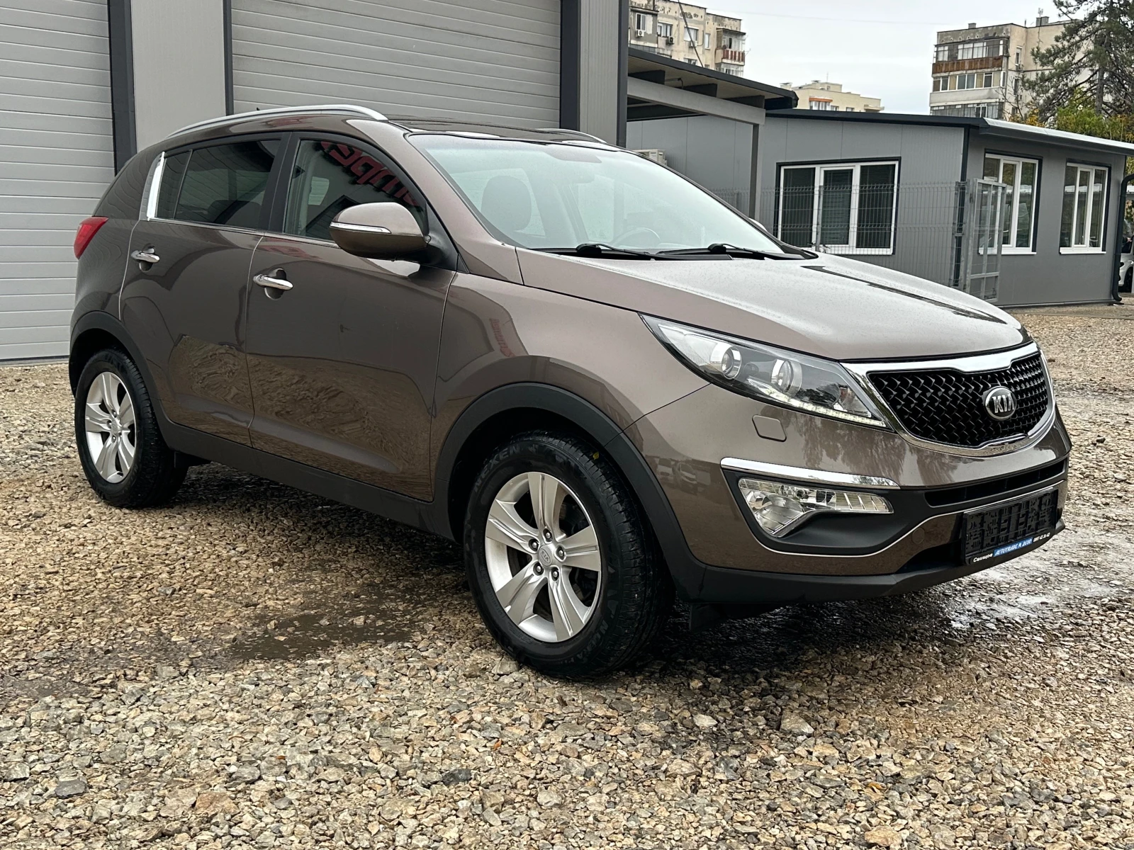 Kia Sportage 1.6BENZIN* TOP* KLIMA* LED* 6SPEED*  | Mobile.bg   3