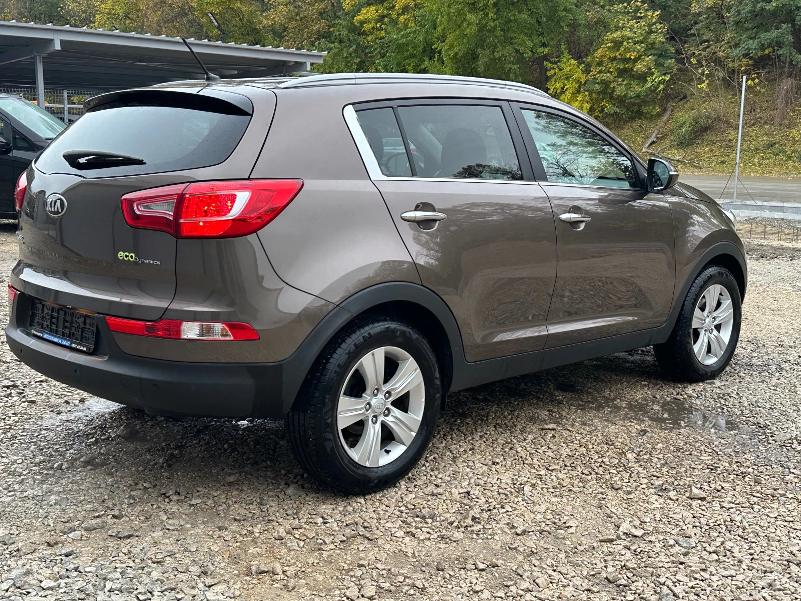 Kia Sportage 1.6BENZIN* TOP* KLIMA* LED* 6SPEED*  | Mobile.bg   4