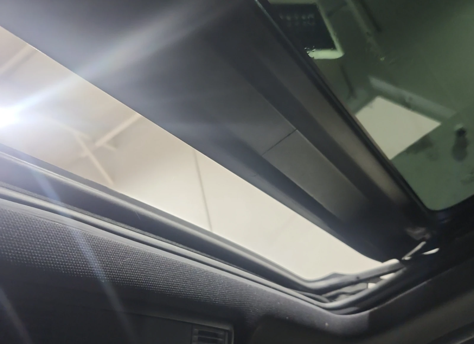 VW Tiguan COMFORTLINE R-LINE BLACK EDITION | Mobile.bg   14