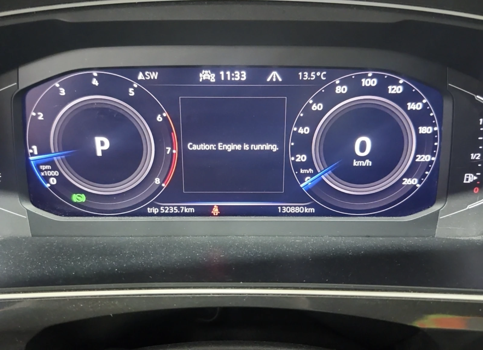 VW Tiguan COMFORTLINE R-LINE BLACK EDITION - изображение 7