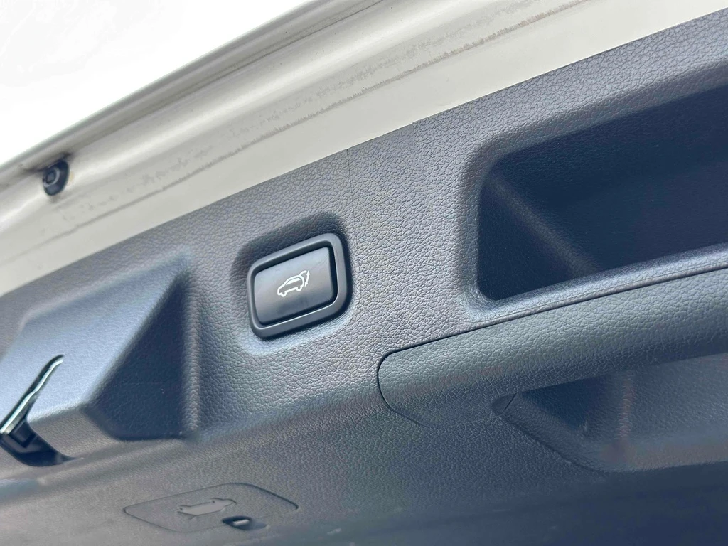 Hyundai Santa fe * ULTIMATE CALLIGRAPHY * CARFAX * ЦЕНА ДО БГ - изображение 10