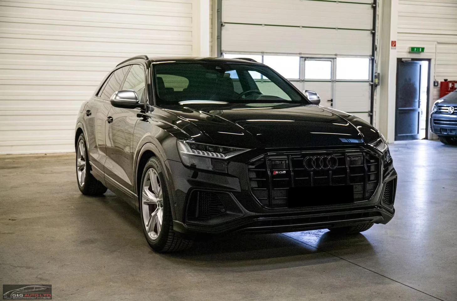 Audi SQ8 4.0TDI/435HP/MASSAGE/PANO/360/B&O/HUD/MEMO/824g - изображение 4