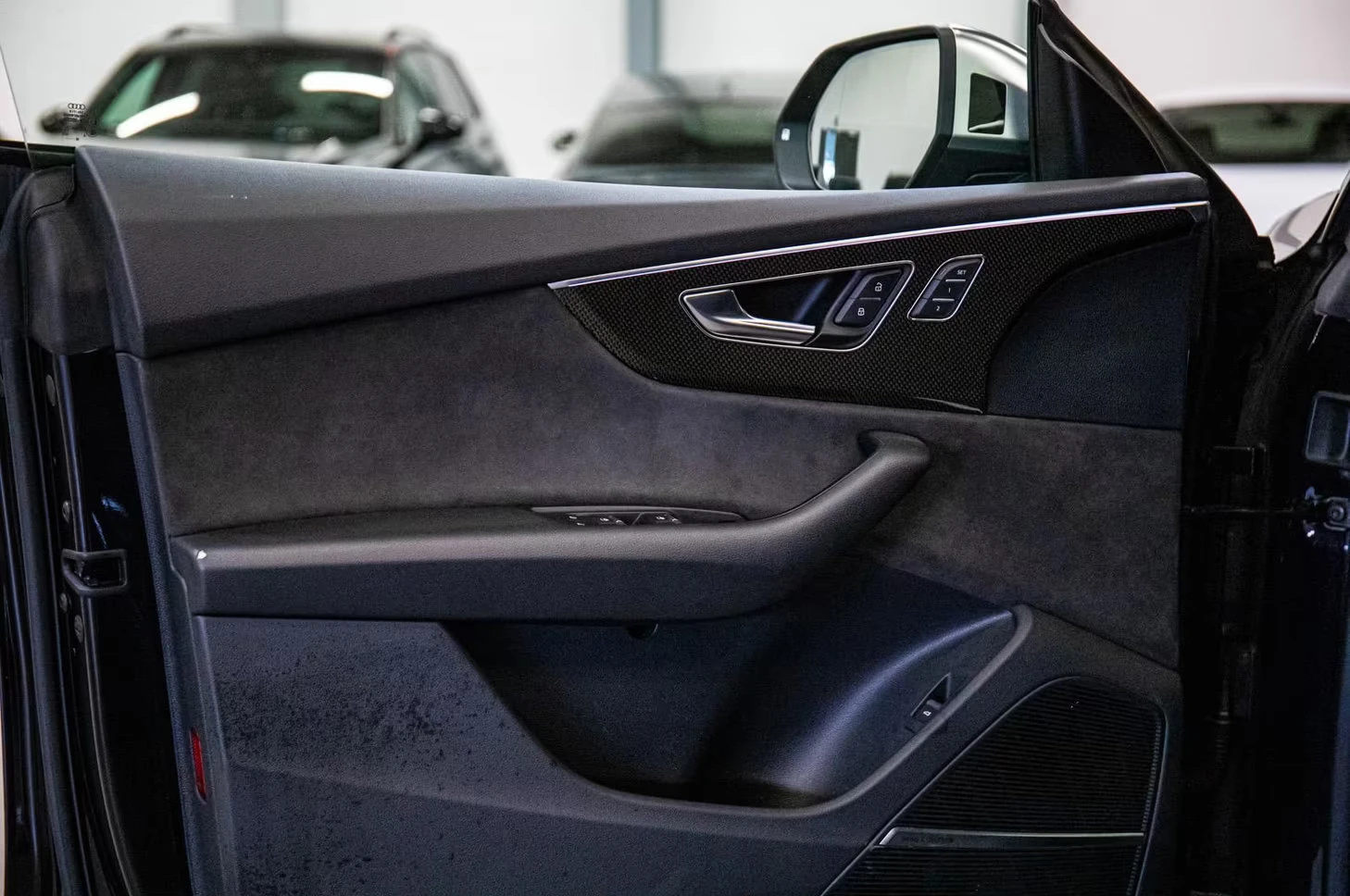 Audi SQ8 4.0TDI/435HP/MASSAGE/PANO/360/B&O/HUD/MEMO/824g | Mobile.bg � ����������� 14