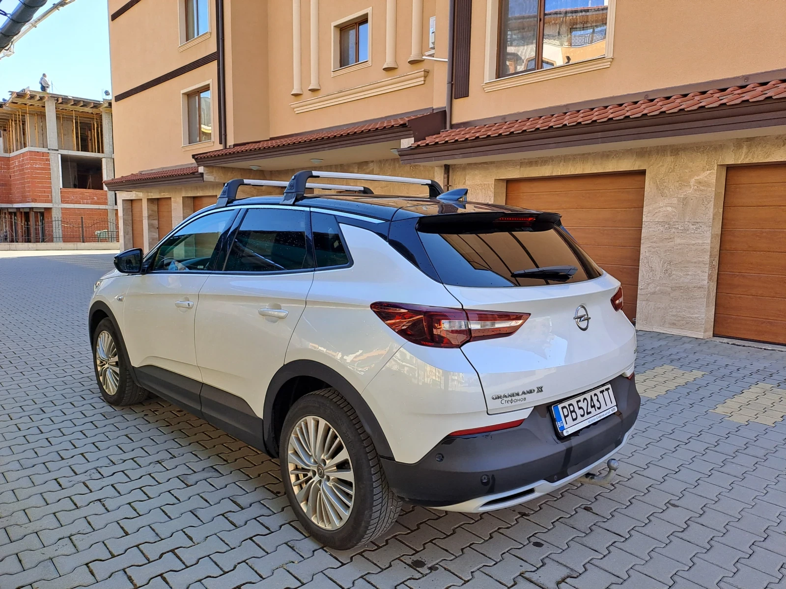 Opel Grandland X, снимка 3 - Автомобили и джипове - 53706358