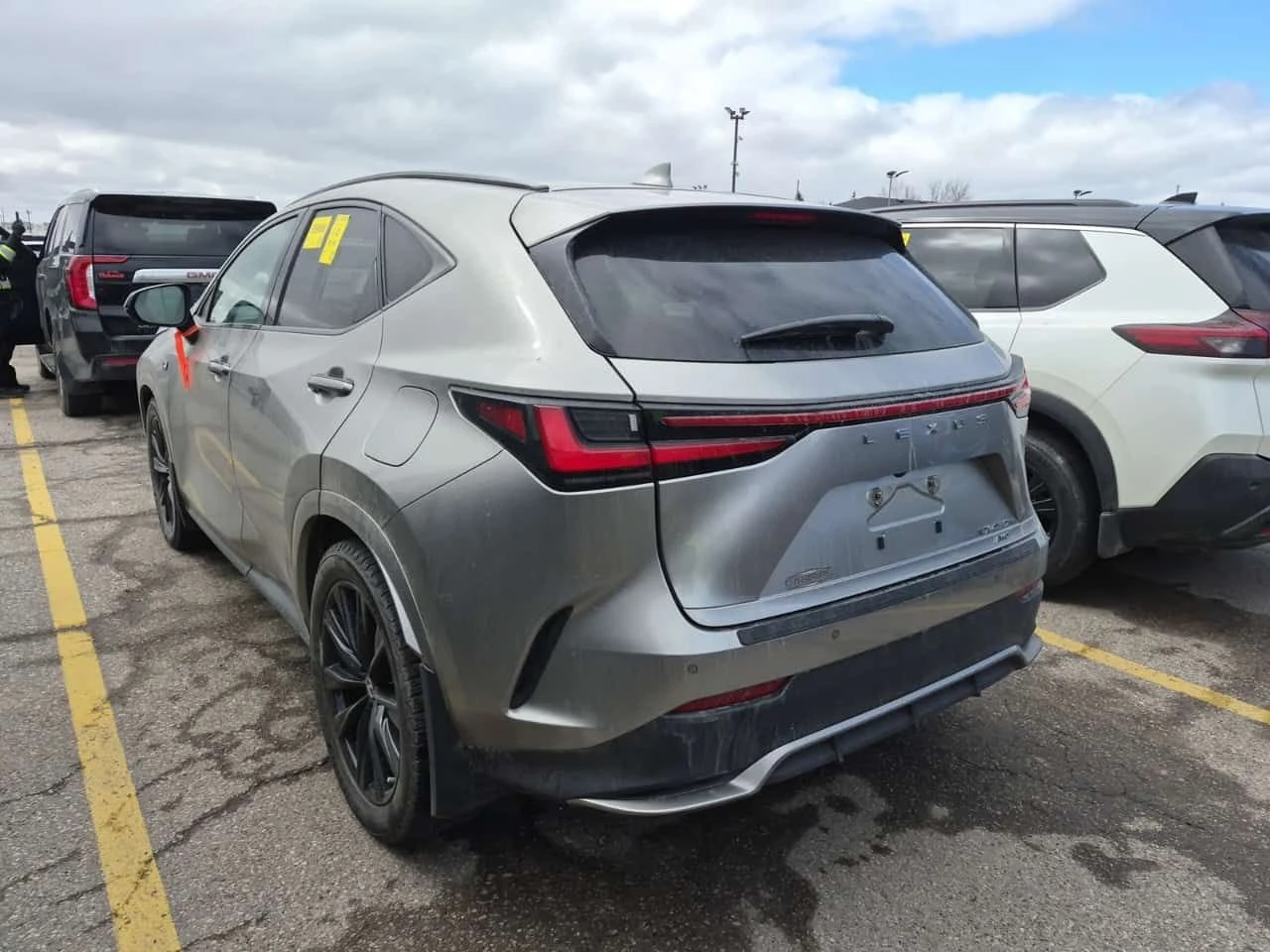 Lexus NX 450H+ F SPORT CARFAX, снимка 16 - Автомобили и джипове - 53824923