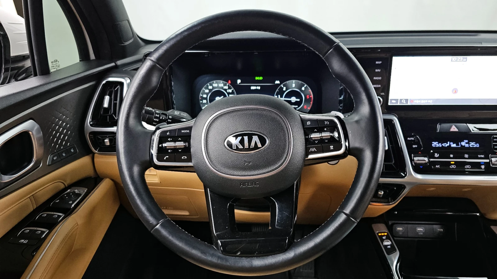 Kia Sorento 2.2 2WD NOBLESSE autogeorge.com, снимка 13 - Автомобили и джипове - 54049384