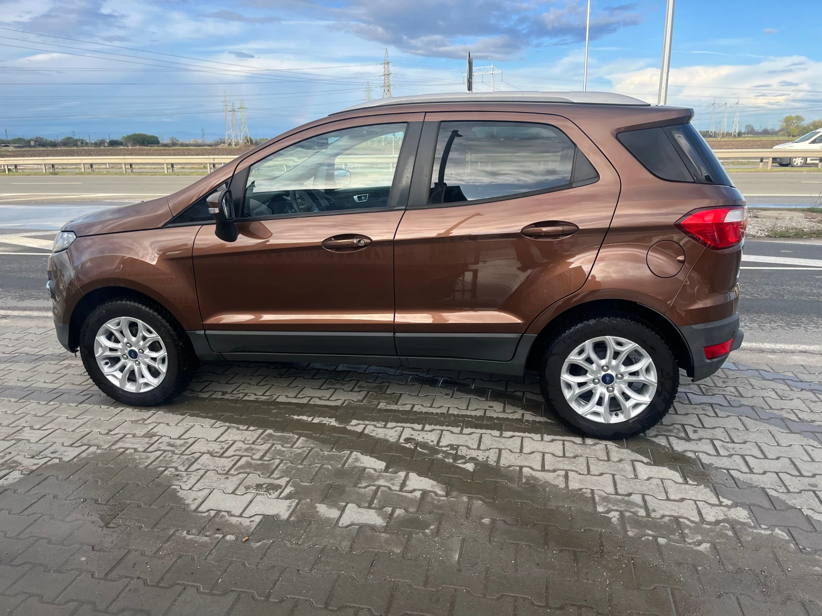 Ford EcoSport 1.5 TDCI, снимка 3 - Автомобили и джипове - 54144813