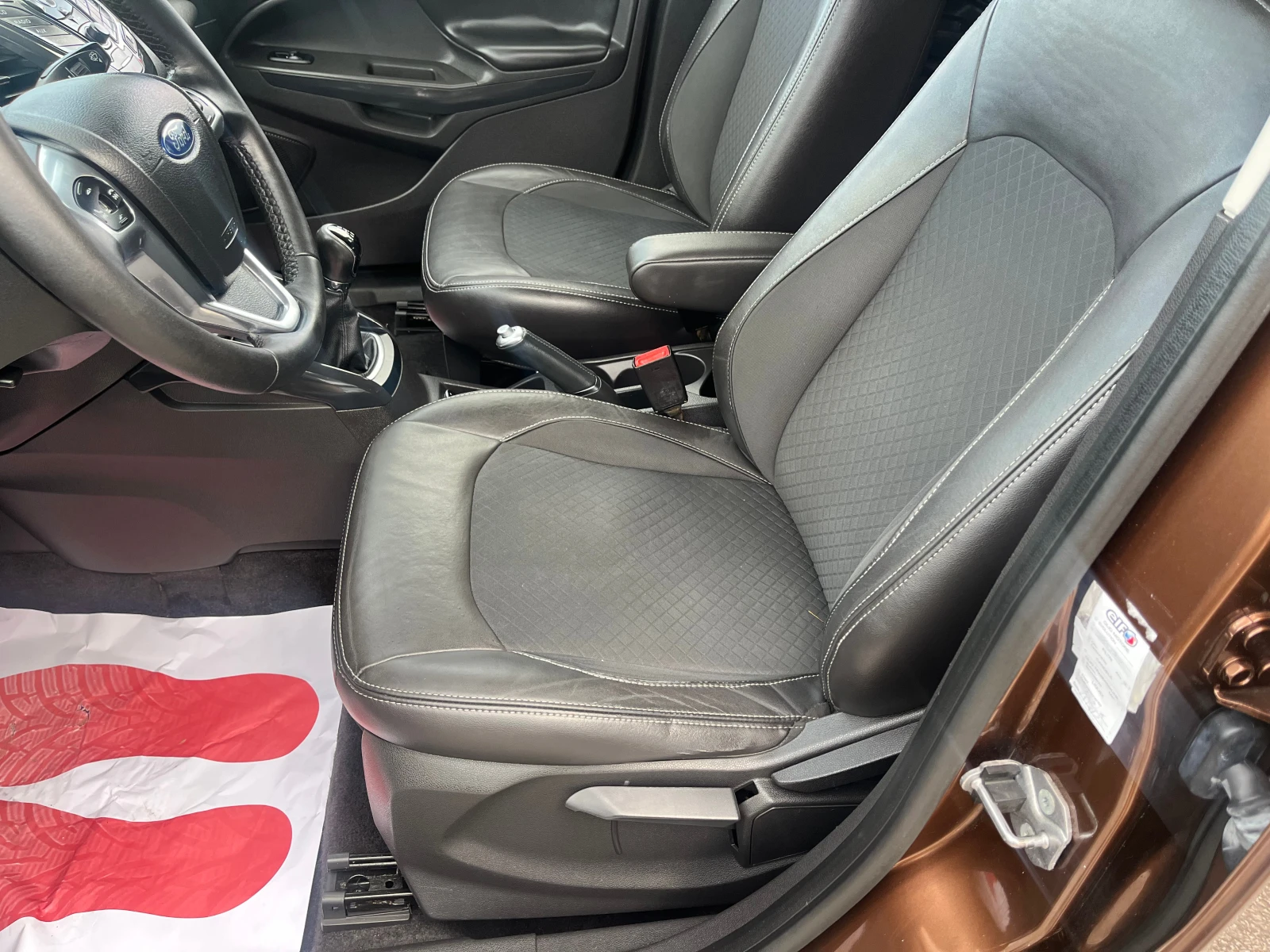 Ford EcoSport 1.5 TDCI, снимка 7 - Автомобили и джипове - 54144813