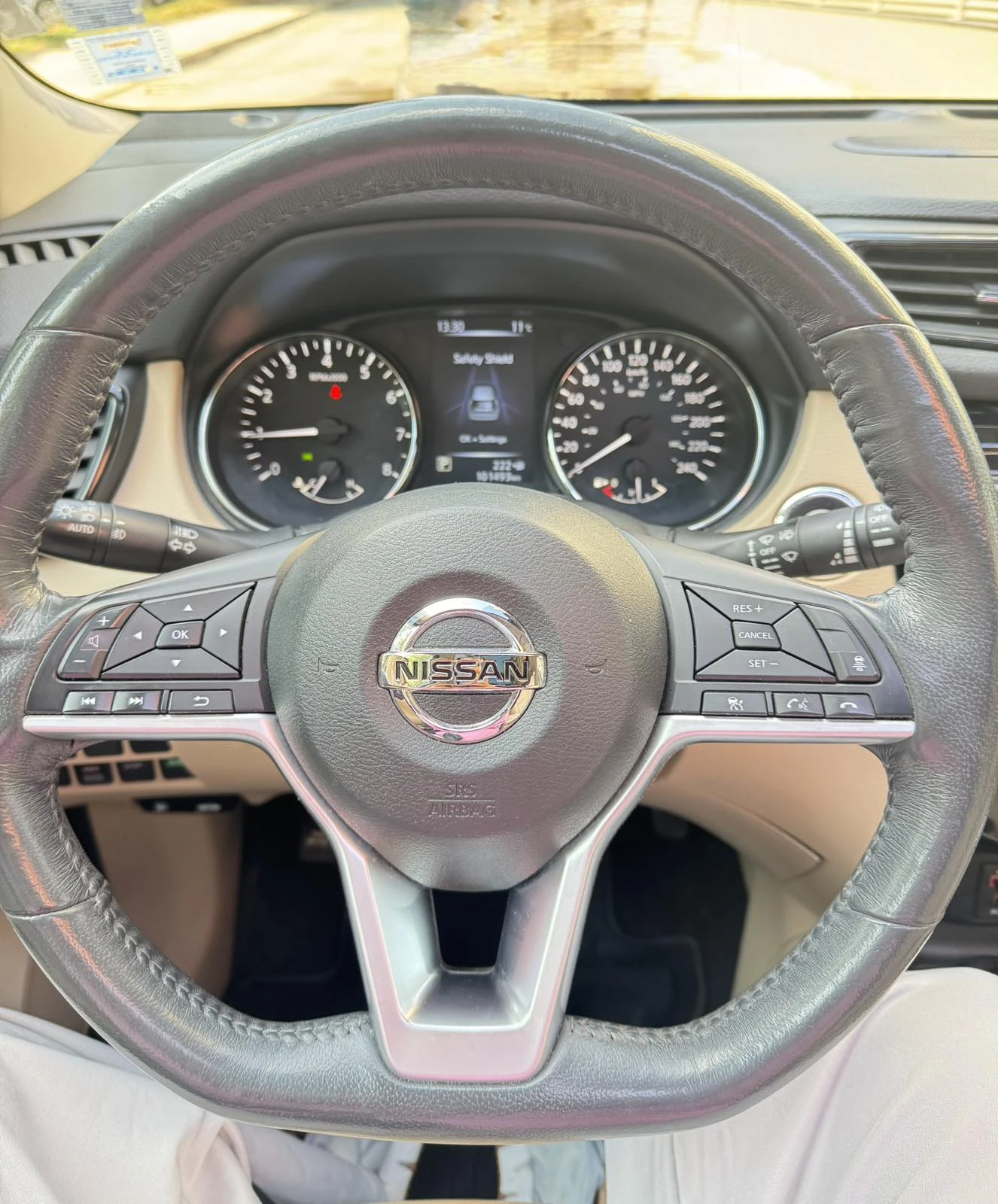 Nissan Rogue SL Нави, кожа, панорама, снимка 11 - Автомобили и джипове - 54283171