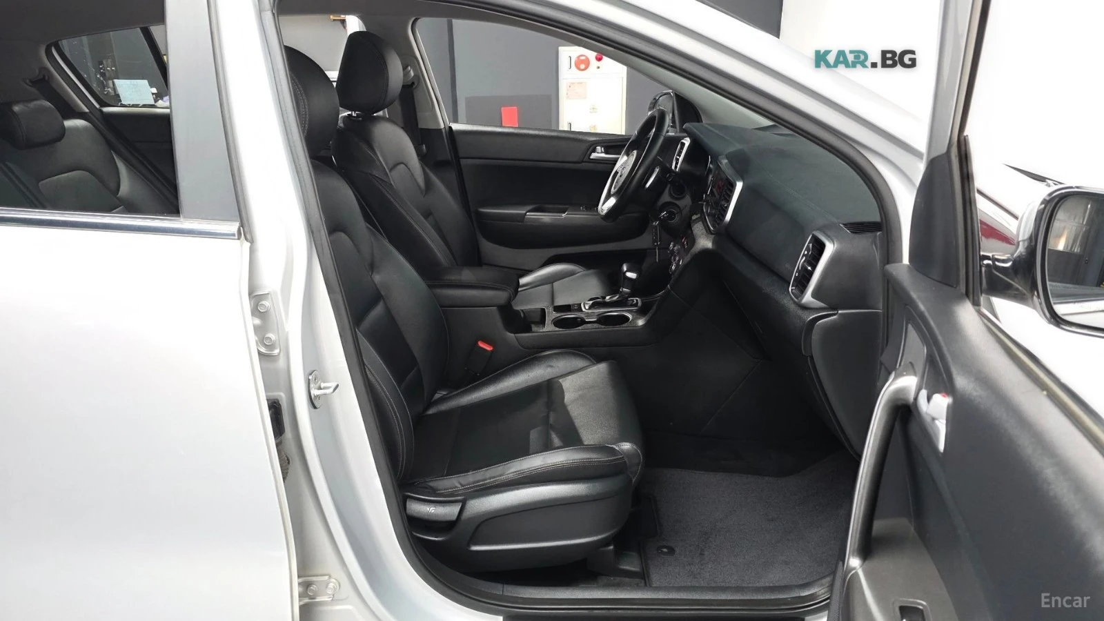 Kia Sportage LUXURY* ПОДГРЕВ* LANE* ASSIST* , снимка 9 - Автомобили и джипове - 54710825