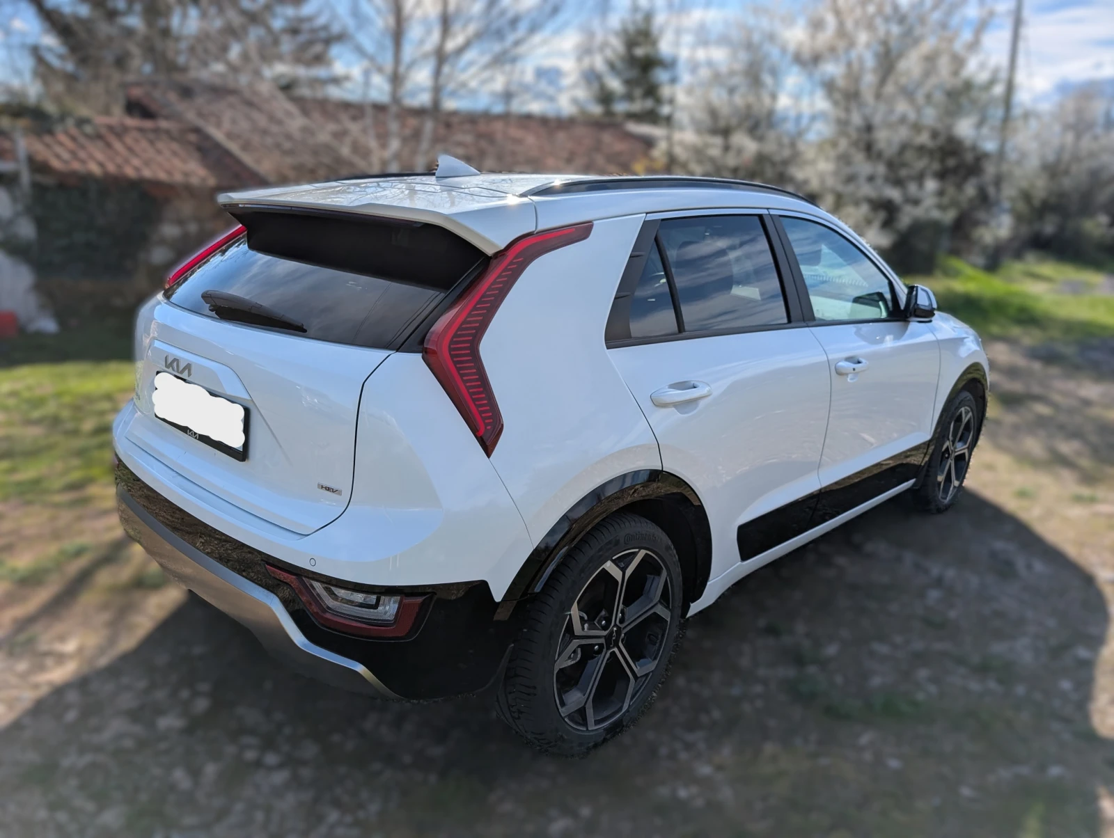Kia Niro HEV 1.6i Executive , снимка 5 - Автомобили и джипове - 54759556