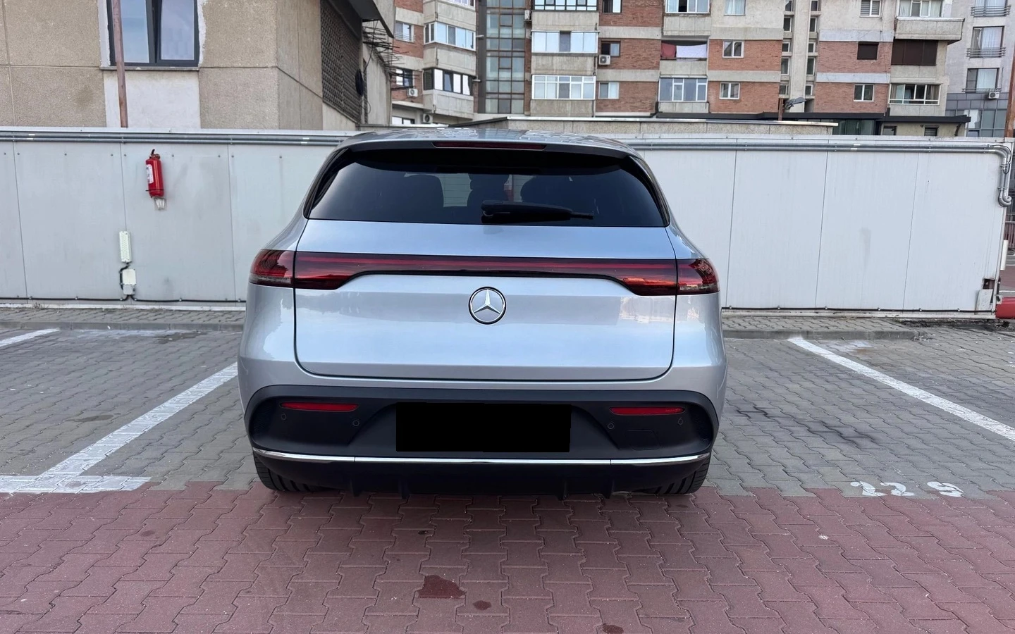 Mercedes-Benz EQC 400 4MATIC AMG-Line | Mobile.bg � ����������� 4