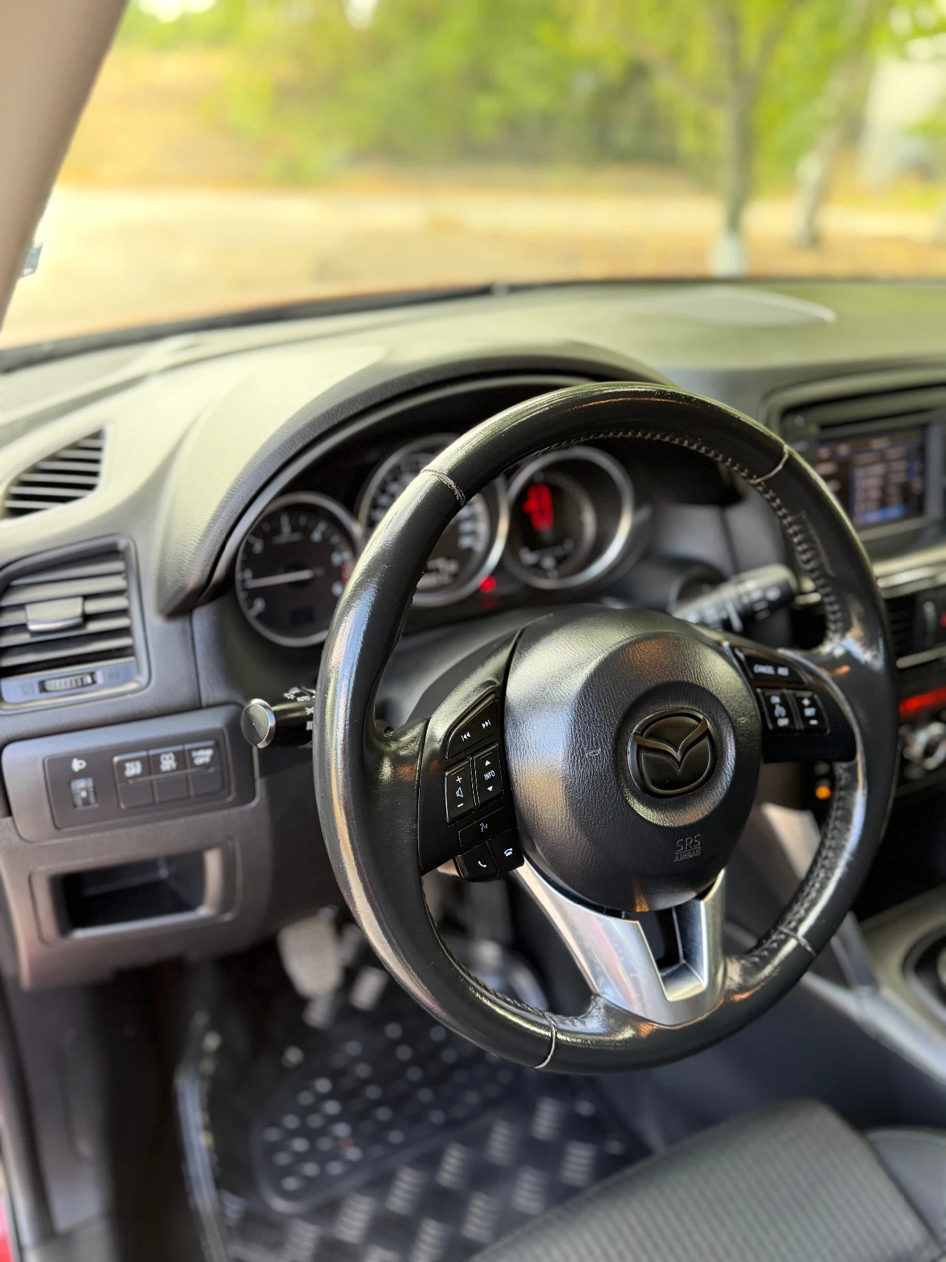 Mazda CX-5 2.2 Skyactiv-D /Navi/6ск/i-stop/, снимка 10 - Автомобили и джипове - 56185919