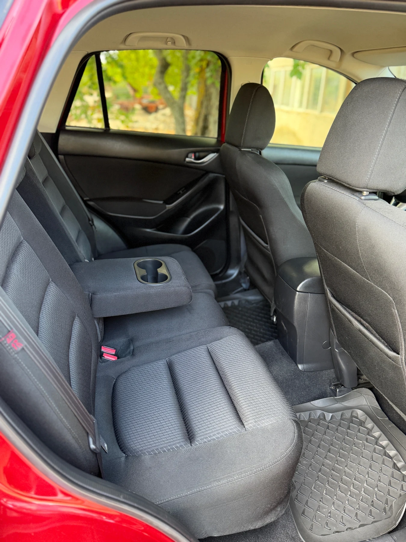 Mazda CX-5 2.2 Skyactiv-D /Navi/6ск/i-stop/, снимка 9 - Автомобили и джипове - 56185919