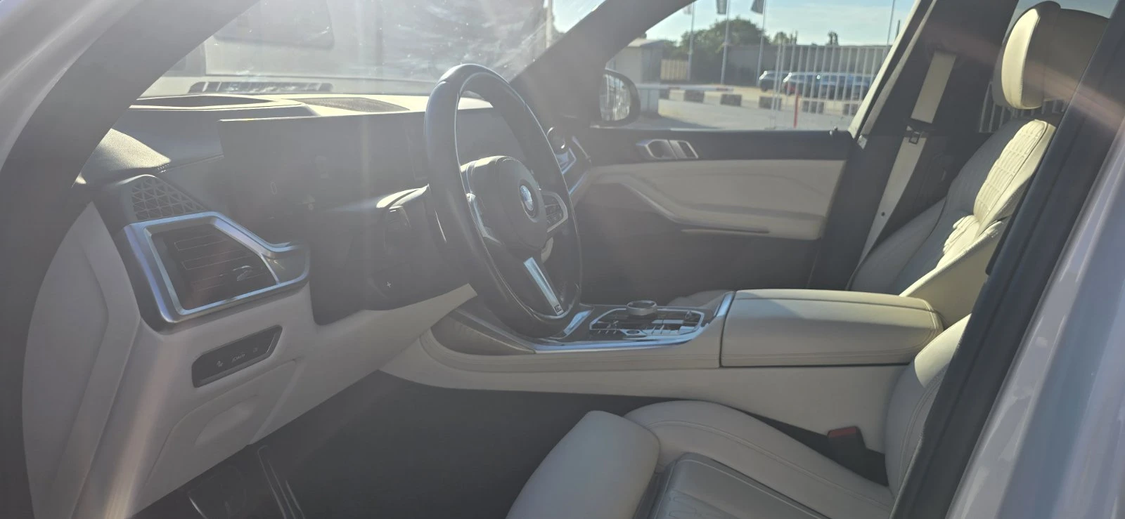 BMW X7 | M SPORT | MERINO | 7 МЕСТА, снимка 5 - Автомобили и джипове - 56314554