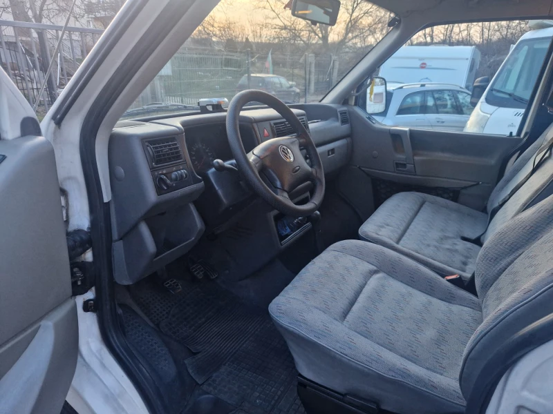 VW T4 2.5TDI Климатик + Печка, снимка 9 - Бусове и автобуси - 53161055