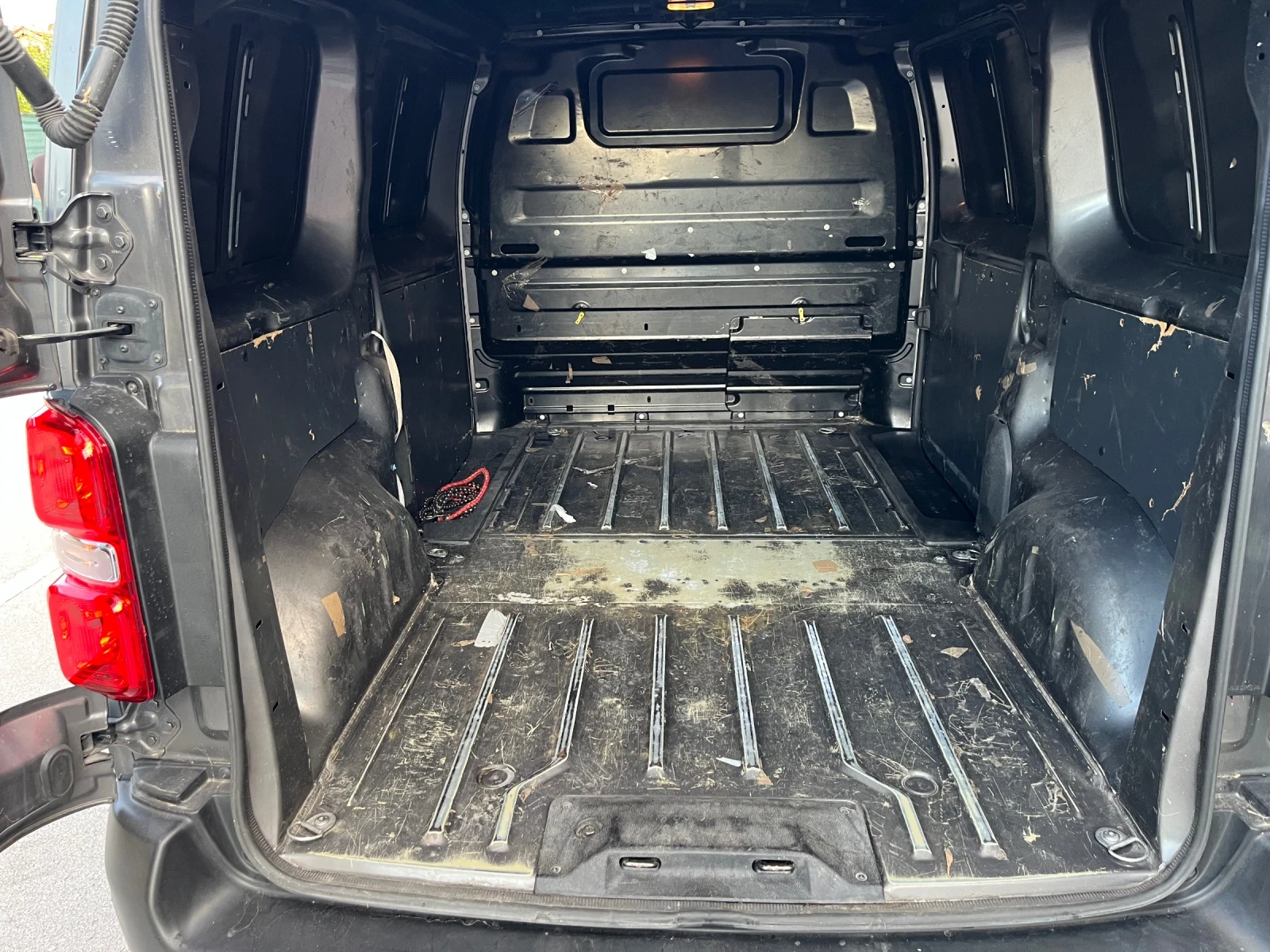 Opel Vivaro 1, 5HDI /120к.с., снимка 9 - Бусове и автобуси - 55569199
