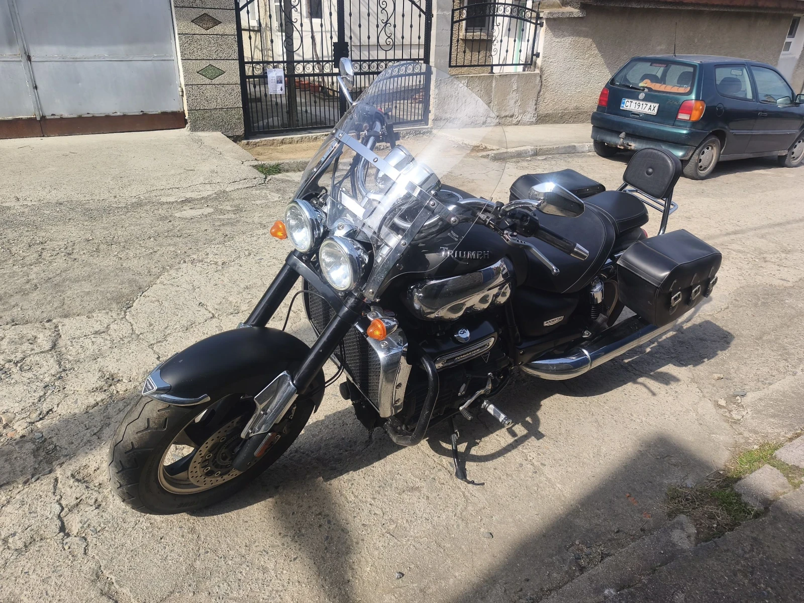 Triumph Rocket Roadster 