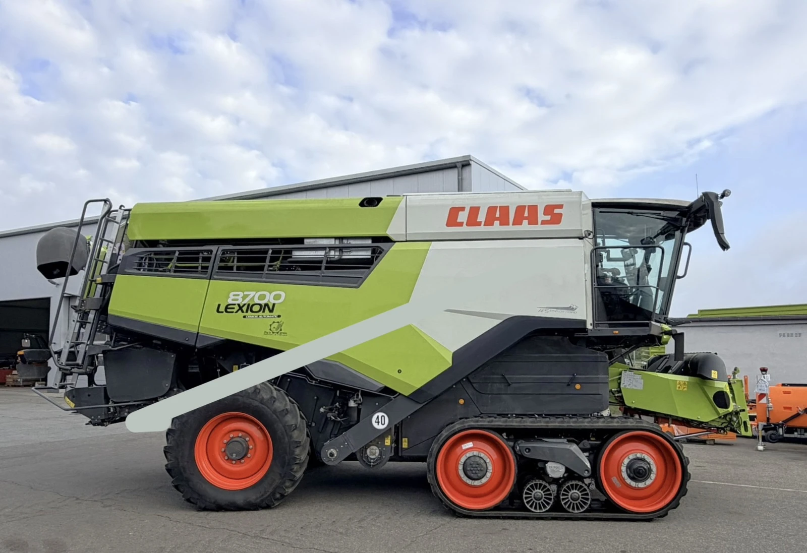 ������� Claas LEXION 8700 + CLAAS VARIO 1230 ���� ������ ������ | Mobile.bg � ����������� 4