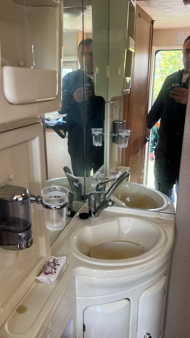 Каравана Eldis Elddis Omega432, снимка 5 - Каравани и кемпери - 52067325