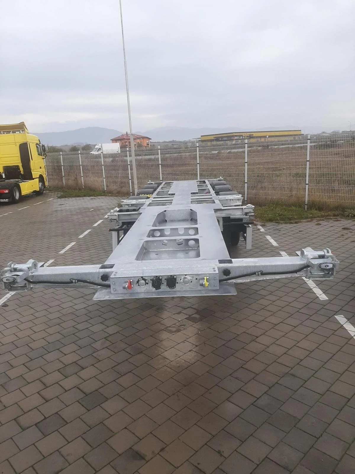  ÖZGÜL | Mobile.bg   6