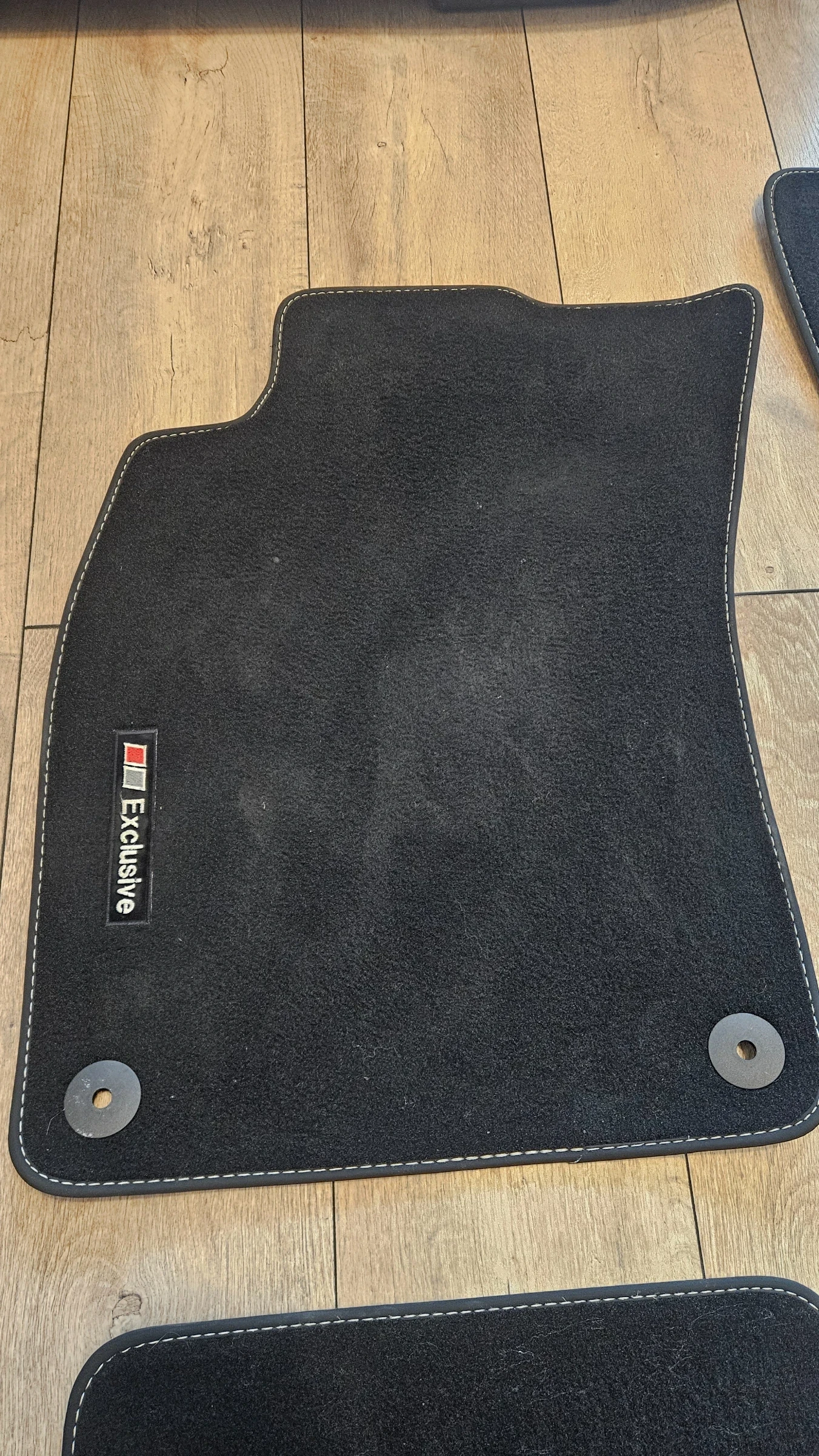 ������ �� ���� �6 2004-2007 | Mobile.bg � ����������� 2