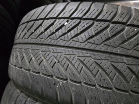 Гуми Зимни 245/45R18, снимка 1