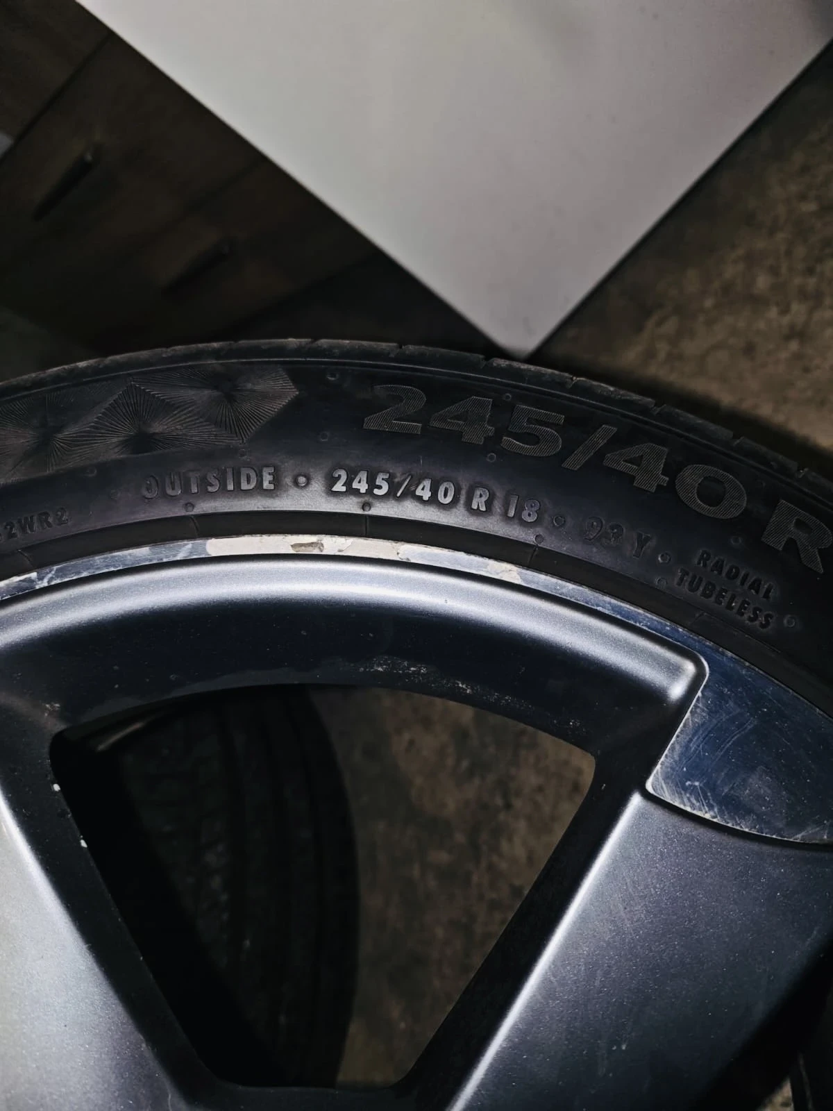    245/40R18 | Mobile.bg   5