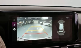 Kia Carnival ГАЗ+ БЕНЗИН* КОЖА* ПОДГРЕВ* ОБДУХВ* МОНИТОРИ* ДИСТ, снимка 14