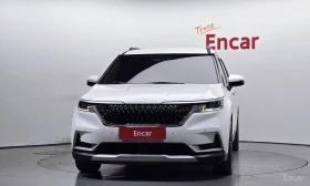 Kia Carnival ГАЗ+ БЕНЗИН* КОЖА* ПОДГРЕВ* ОБДУХВ* МОНИТОРИ* ДИСТ, снимка 3