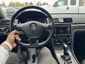 VW Passat 2.0T* FWD* Wolfsburg* АвтоКредит * (ЦЕНА ДО БГ), снимка 12