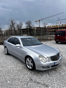 Mercedes-Benz E 320, снимка 2