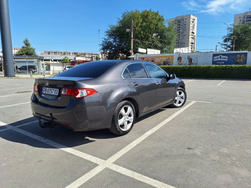 Honda Accord 2.2i-Dtec/auto/executive + , снимка 7 - Автомобили и джипове - 47052627