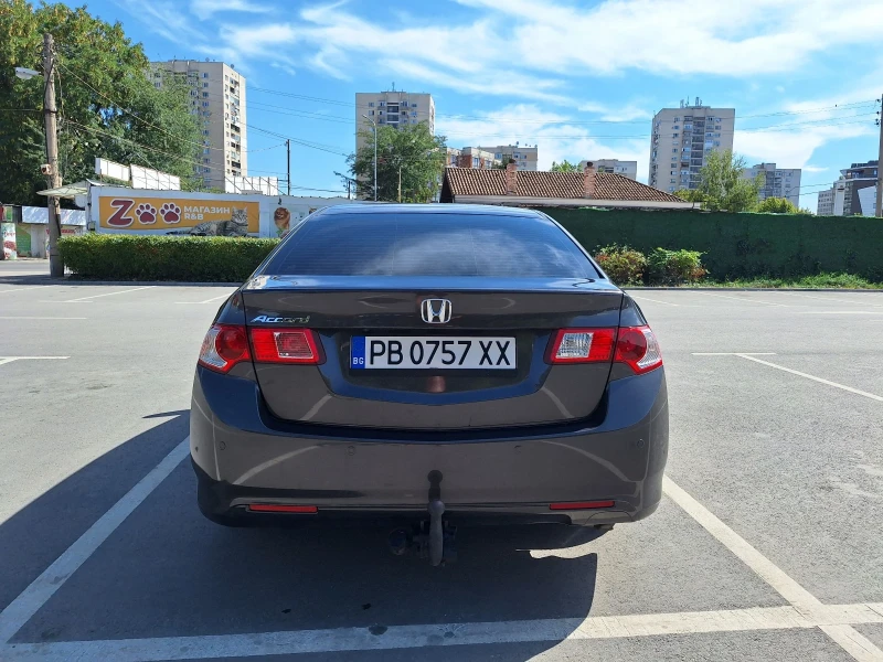 Honda Accord 2.2i-Dtec/auto/executive + , снимка 5 - Автомобили и джипове - 47052627