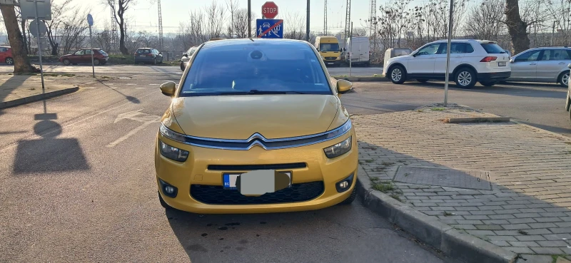 Citroen Grand C4 Picasso, снимка 3 - Автомобили и джипове - 48918743