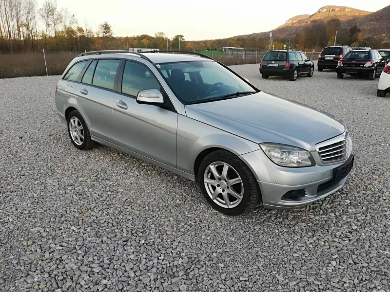 Mercedes-Benz C 200 2.2cdi kli navi 136кс, снимка 2 - Автомобили и джипове - 47813315