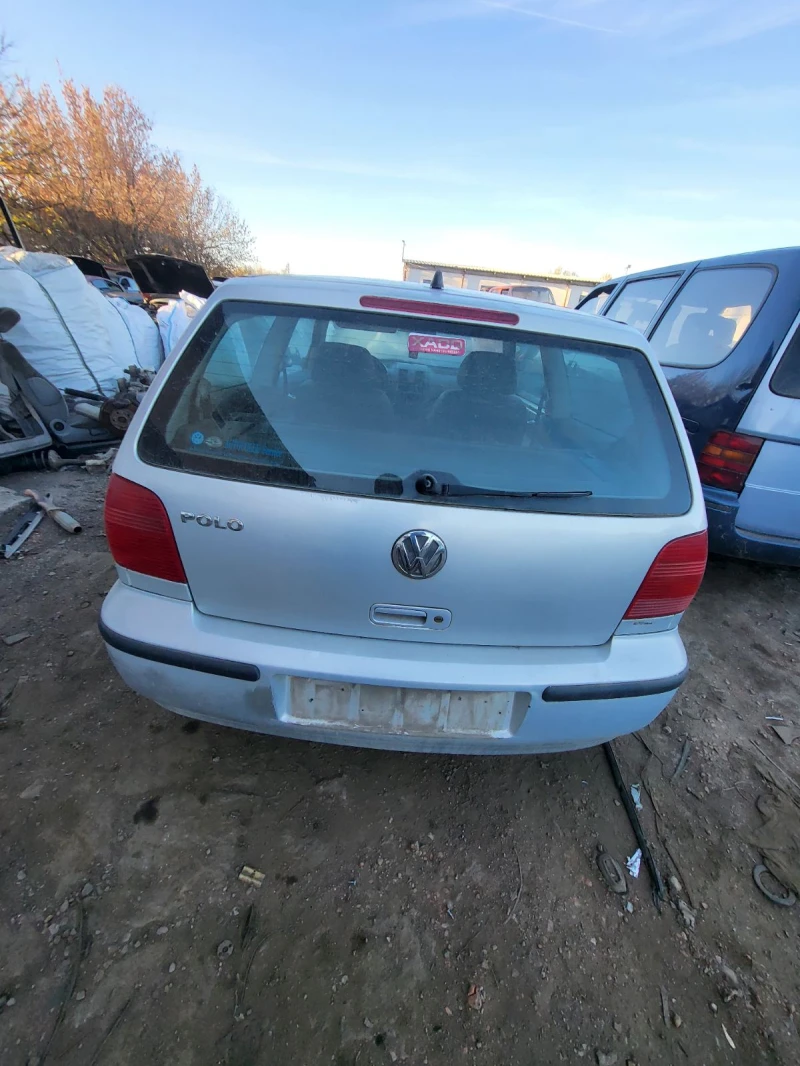 VW Polo, снимка 4 - Автомобили и джипове - 47887617