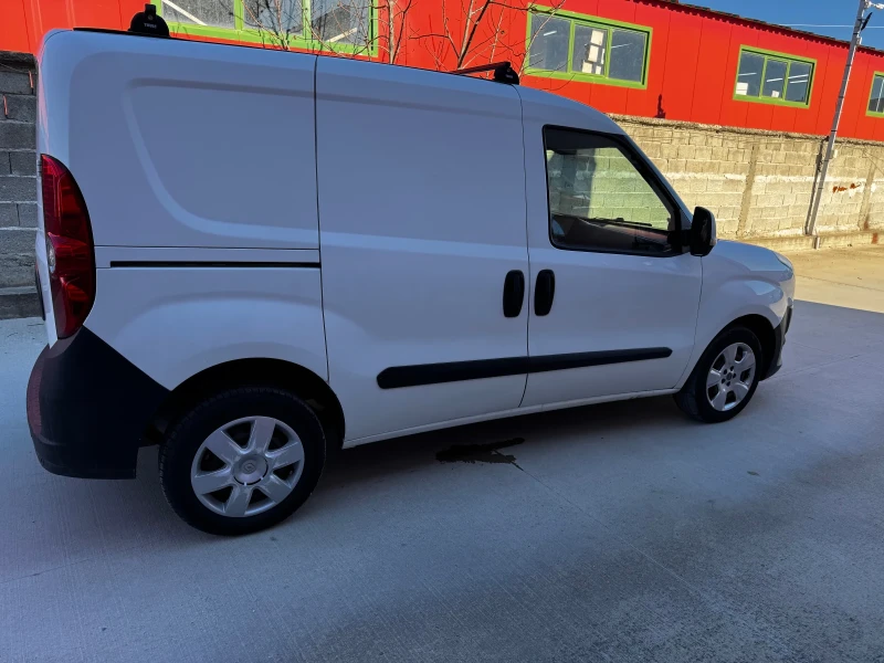 Fiat Doblo, снимка 3 - Автомобили и джипове - 48369649