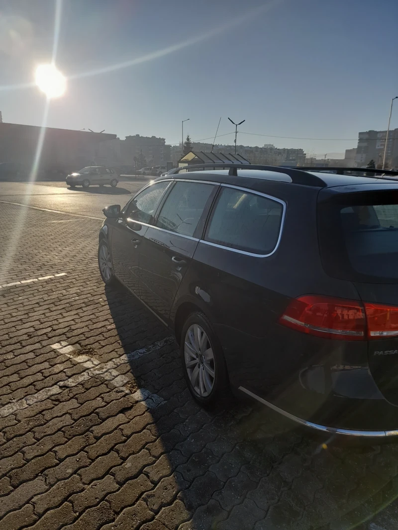 VW Passat, снимка 2 - Автомобили и джипове - 48650474