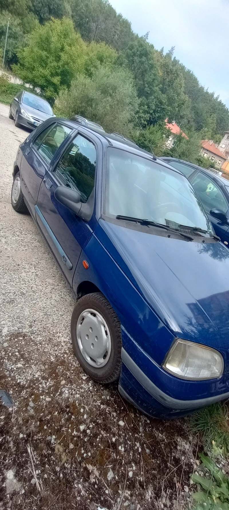 Renault Clio, снимка 2 - Автомобили и джипове - 52441585