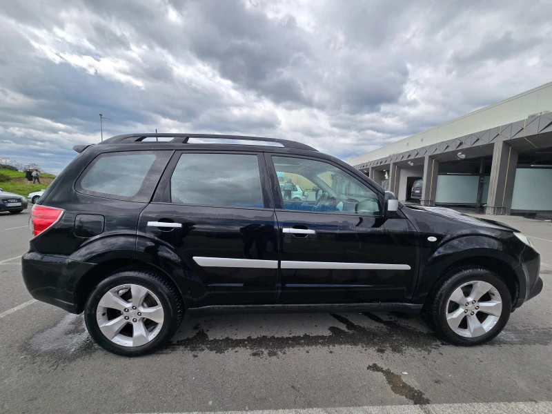 Subaru Forester, снимка 3 - Автомобили и джипове - 52588483