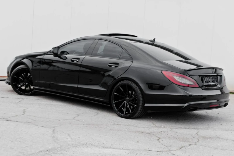 Mercedes-Benz CLS 350 AMG , снимка 4 - Автомобили и джипове - 52670658