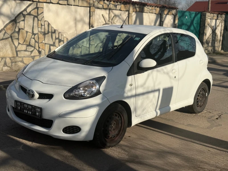 Toyota Aygo Top, снимка 2 - Автомобили и джипове - 52828919