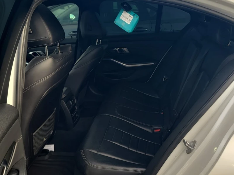 BMW 330 * 330I XDRIVE * CARFAX * ЦЕНА ДО БГ, снимка 13 - Автомобили и джипове - 53014223