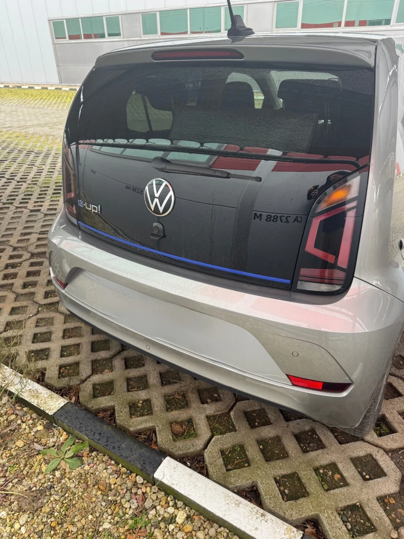 VW Up, снимка 10 - Автомобили и джипове - 53269130