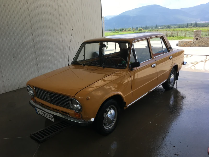 Lada 1200