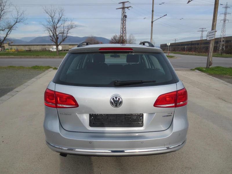 VW Passat 1.6 TDI, снимка 6 - Автомобили и джипове - 53594460