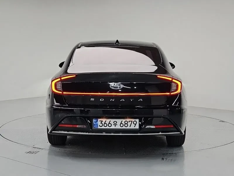 Hyundai Sonata 2.0 Premium, снимка 3 - Автомобили и джипове - 56130688