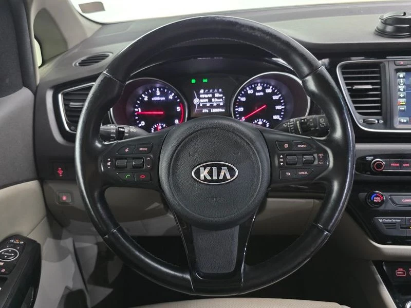 Kia Carnival 11-seater Prestige| 197к.с., снимка 13 - Автомобили и джипове - 56165017