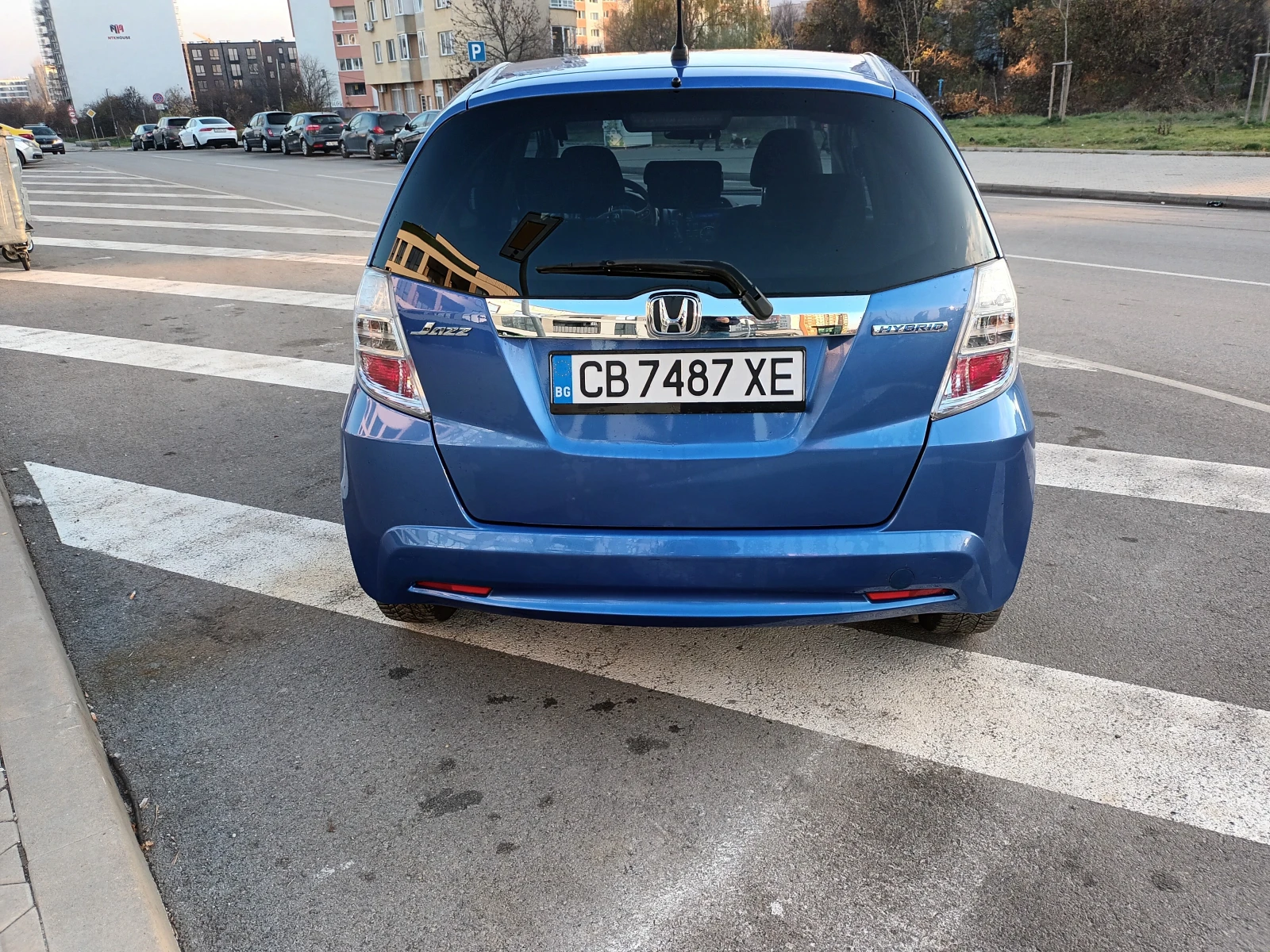 Honda Jazz Hybrid - изображение 4